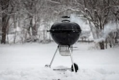 Weber Original Kettle 26" Premium Charcoal Grill 16 Weber Original Kettle 26" Premium Charcoal Grill -Courtyard Home Furnishings Store 072632 3