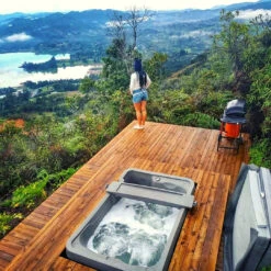 Freeflow Spas Mini™ Sport Hot Tub -Courtyard Home Furnishings Store 087982 7 857e61d4 4a6e 47d7 97d7 a61c21554bdd