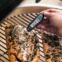 Big Green Egg Quick-Read Digital Food Thermometer 7 Big Green Egg Quick-Read Digital Food Thermometer -Courtyard Home Furnishings Store 089965 5