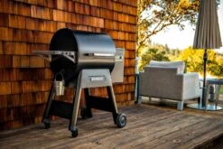 Traeger Ironwood 650 WiFi-Enabled Pellet Grill With Sensor 21 Traeger Ironwood 650 WiFi-Enabled Pellet Grill With Sensor -Courtyard Home Furnishings Store 093769 4