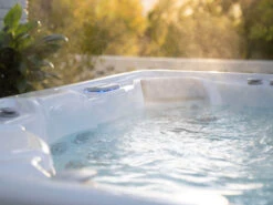 Hot Spring Highlife Collection Envoy Hot Tub -Courtyard Home Furnishings Store 094233 7