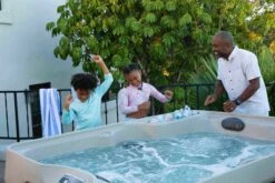 Freeflow Spas Azure™ Premier Hot Tub 15 Freeflow Spas Azure™ Premier Hot Tub -Courtyard Home Furnishings Store 094274