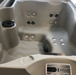 Freeflow Spas Azure™ Premier Hot Tub 21 Freeflow Spas Azure™ Premier Hot Tub -Courtyard Home Furnishings Store 094274 5 6936c38f 3949 402a ab30 c854ff5921f9