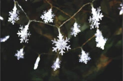 Set Of 20 Battery-Operated LED Snowflake Lights -Courtyard Home Furnishings Store 248426 5