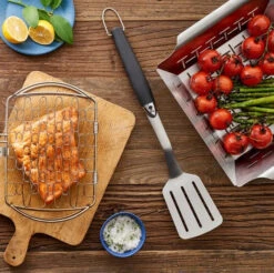 Premium Weber Stainless Steel BBQ Spatula With Non-Slip Grip -Courtyard Home Furnishings Store 837569