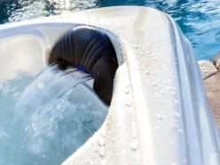 Artesian Spas 860L Deluxe Class South Seas Portable Hot Tub -Courtyard Home Furnishings Store 860L 2