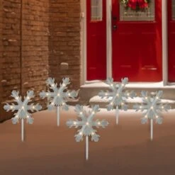 Set Of 5 Frosted Snowflake Christmas Pathway Markers