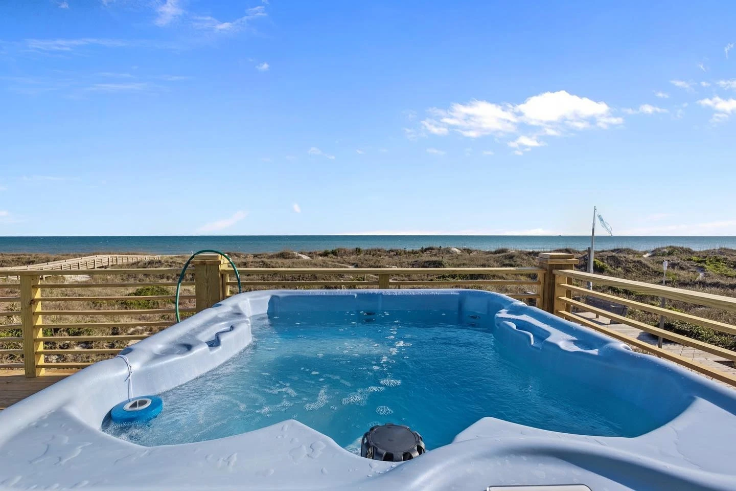 Retreat Modern Series Nordic Hot Tub 5 Retreat Modern Series Nordic Hot Tub - Image 5