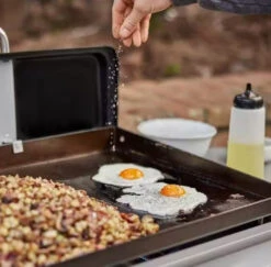 Weber 28" Griddle Liquid Propane Grill -Courtyard Home Furnishings Store 990099 22