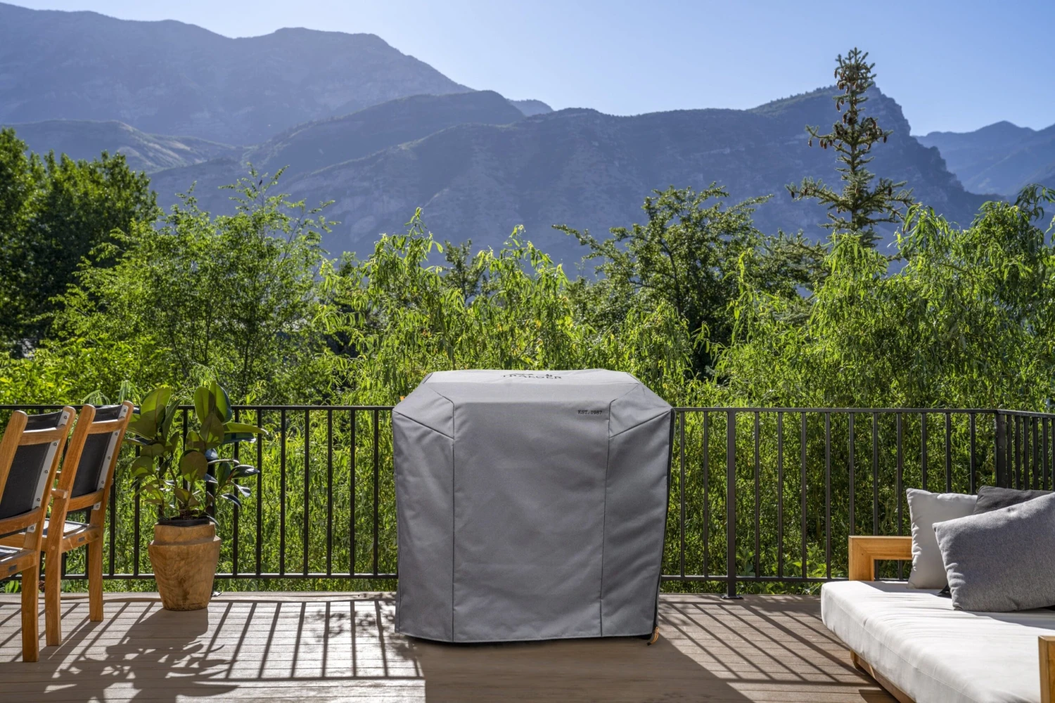 Traeger Flatrock Grill Cover 3 Traeger Flatrock Grill Cover - Image 3