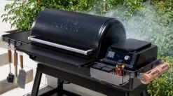 Traeger Ironwood XL Pellet Grill -Courtyard Home Furnishings Store 990362 4