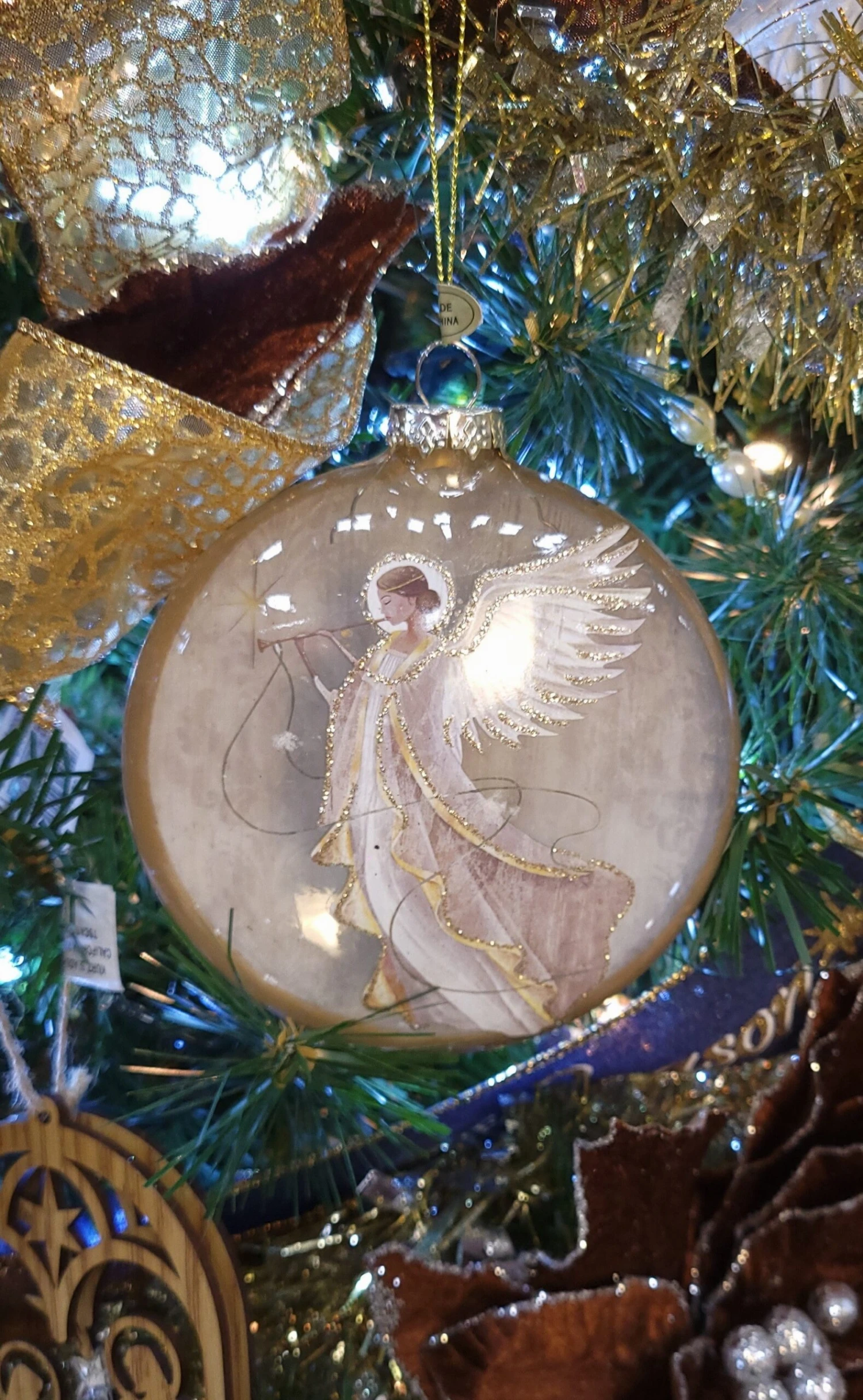 5.5" Holy Family/Angel Oval Disc Ornament 2 5.5" Holy Family/Angel Oval Disc Ornament - Image 2