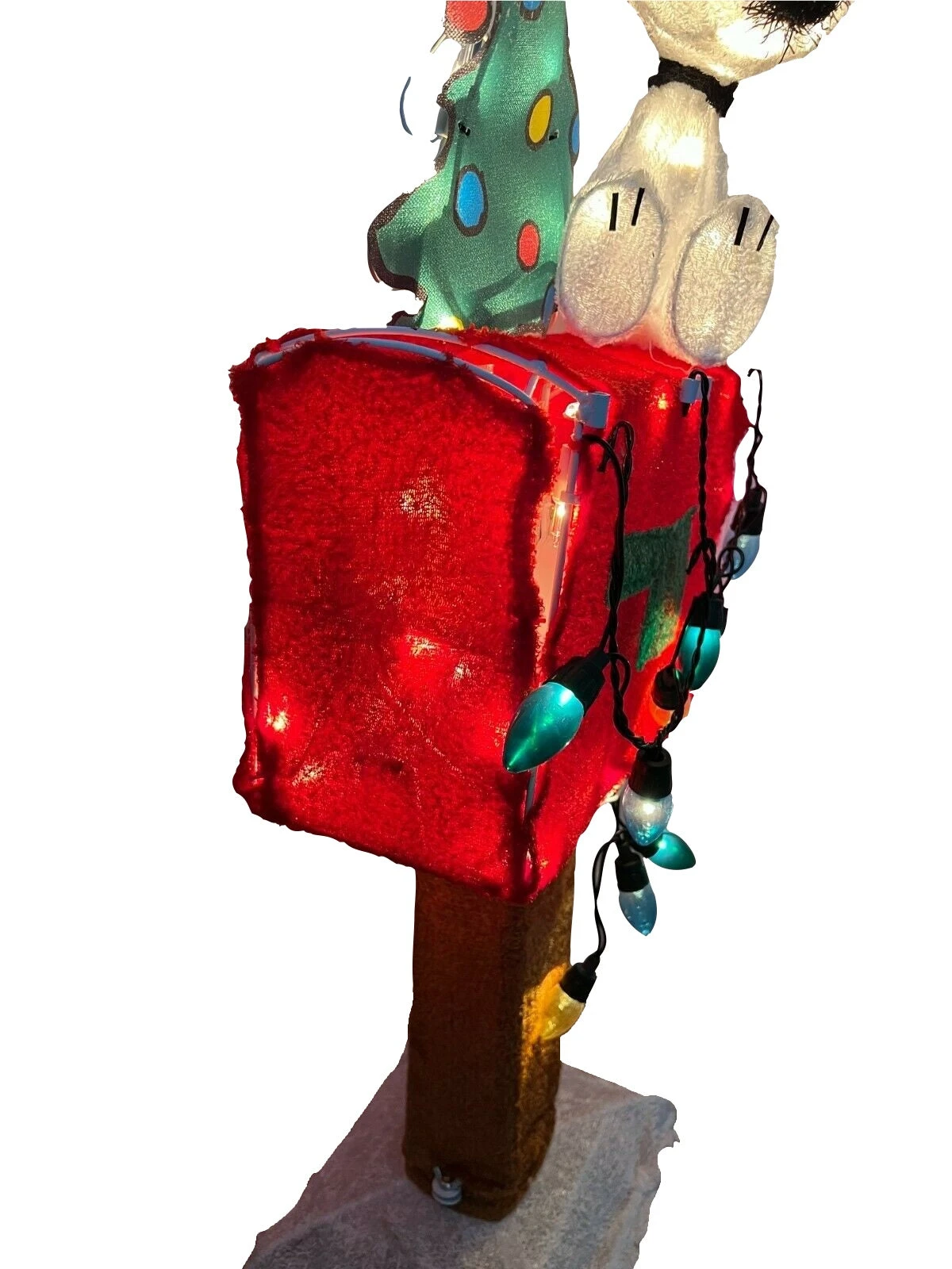 3D Peanuts® Snoopy And Woodstock On Mailbox LED Christmas Yard Art Decoration 4 3D Peanuts® Snoopy And Woodstock On Mailbox LED Christmas Yard Art Decoration - Image 4