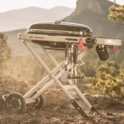 Weber Traveler LP Gas Grill 9010001 -Courtyard Home Furnishings Store 997694