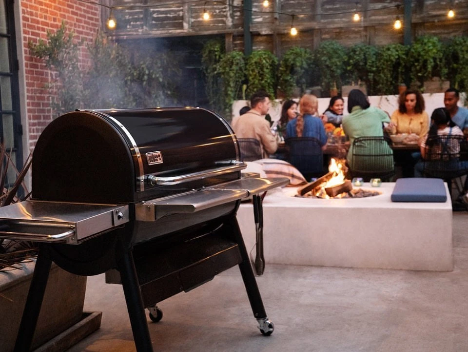 Weber SmokeFire EX6 Wood Fired Pellet Grill 5 Weber SmokeFire EX6 Wood Fired Pellet Grill - Image 5