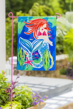 Colorful Garden Flag Stand 7 Colorful Garden Flag Stand -Courtyard Home Furnishings Store 997961 2