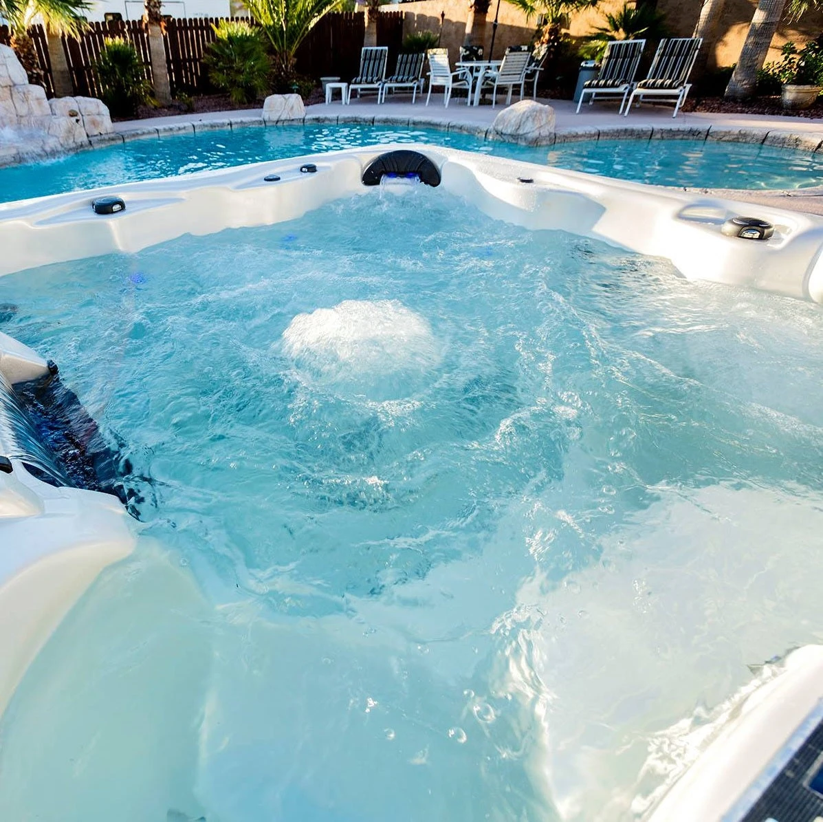 Artesian Spas Grand Cayman ELITE Island Portable Hot Tub 3 Artesian Spas Grand Cayman ELITE Island Portable Hot Tub - Image 3