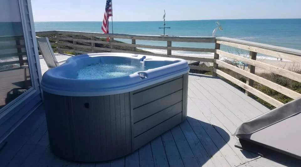 D'Amour Sport Series Nordic Hot Tub 3 D'Amour Sport Series Nordic Hot Tub - Image 3