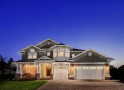 Set Of 200 Dramatic Drop LED Icicle Lights -Courtyard Home Furnishings Store ICI3MMCX 200 WWW scaled