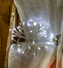 10" Twinkling LED Starburst Clusters -Courtyard Home Furnishings Store LED 3D 10STLCL PW LIFESTYLE