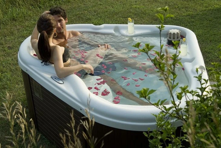 D'Amour All-In-110V Nordic Hot Tub 2 D'Amour All-In-110V Nordic Hot Tub - Image 2