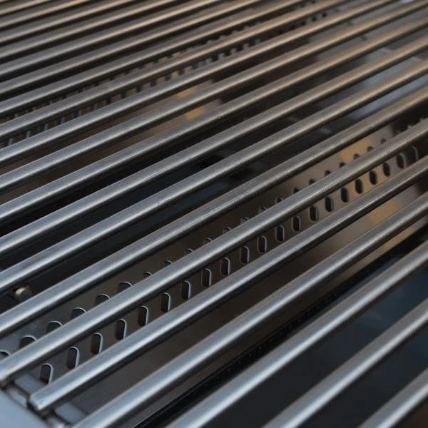 Bull Outlaw 30" 4-Burner Cart Mount Grill 3 Bull Outlaw 30" 4-Burner Cart Mount Grill - Image 3