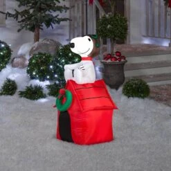 3.5' Airblown® Inflatable Snoopy On Doghouse By Gemmy