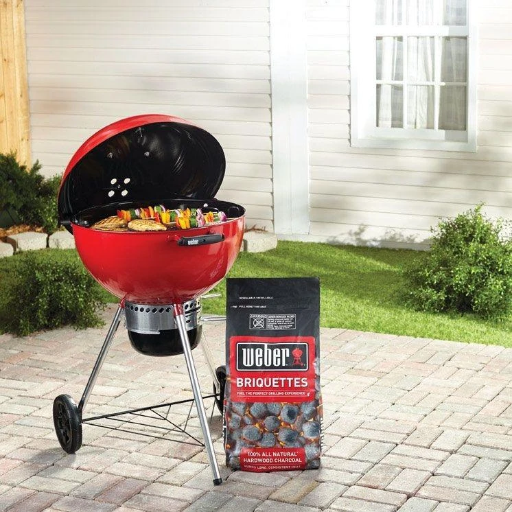 Weber Original Kettle 22" Premium Crimson Charcoal Grill 4 Weber Original Kettle 22" Premium Crimson Charcoal Grill - Image 4